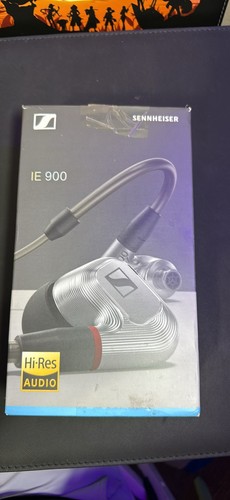 Sennheiser 900 res - 900, hi-res